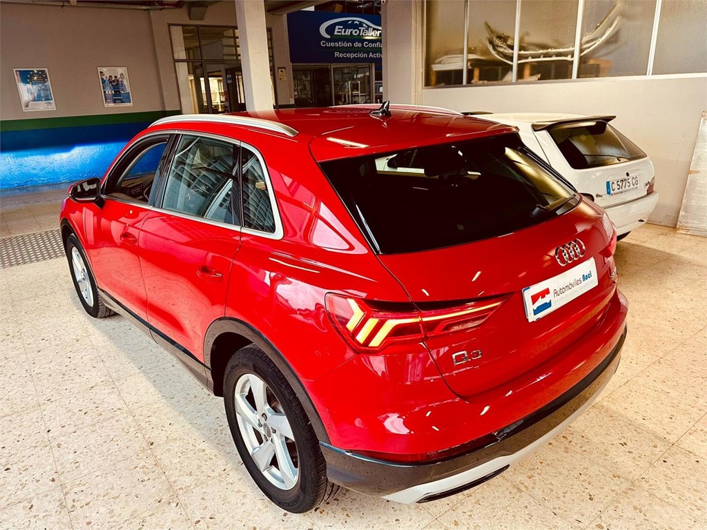 Foto 4 AUDI Q3 Advanced 35 TDI 110kW 150CV S tronic 5p.