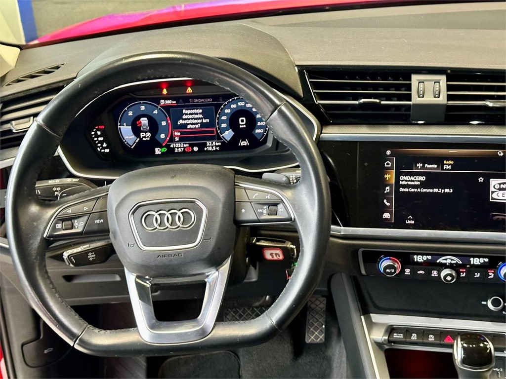 Foto 5 AUDI Q3 Advanced 35 TDI 110kW 150CV S tronic 5p.