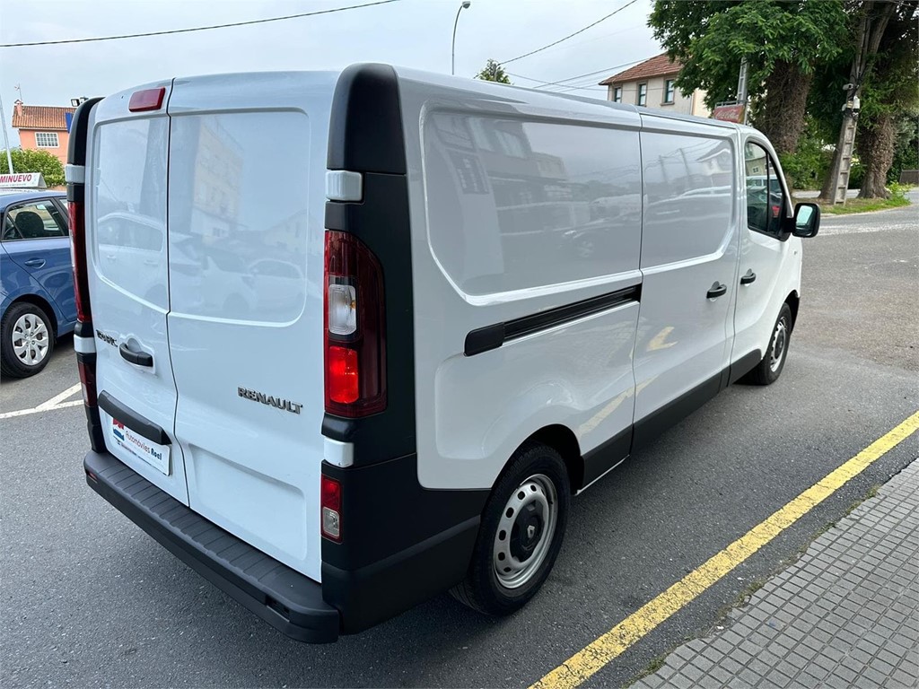 Foto 3 RENAULT Trafic Furgón 29 L2H1 Energy Blue dCi 88 kW